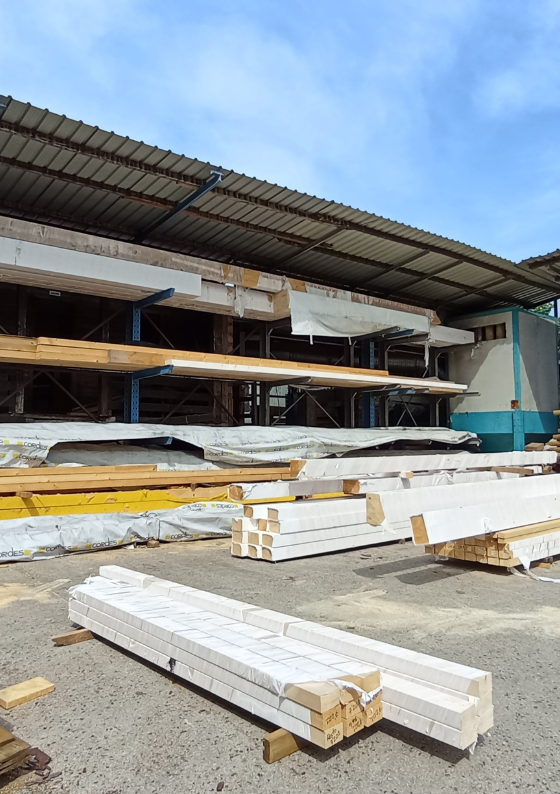 FOTO VIGAS EN EL ALMACÉN